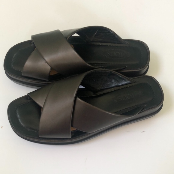 Sandals_&_Flip_Flops